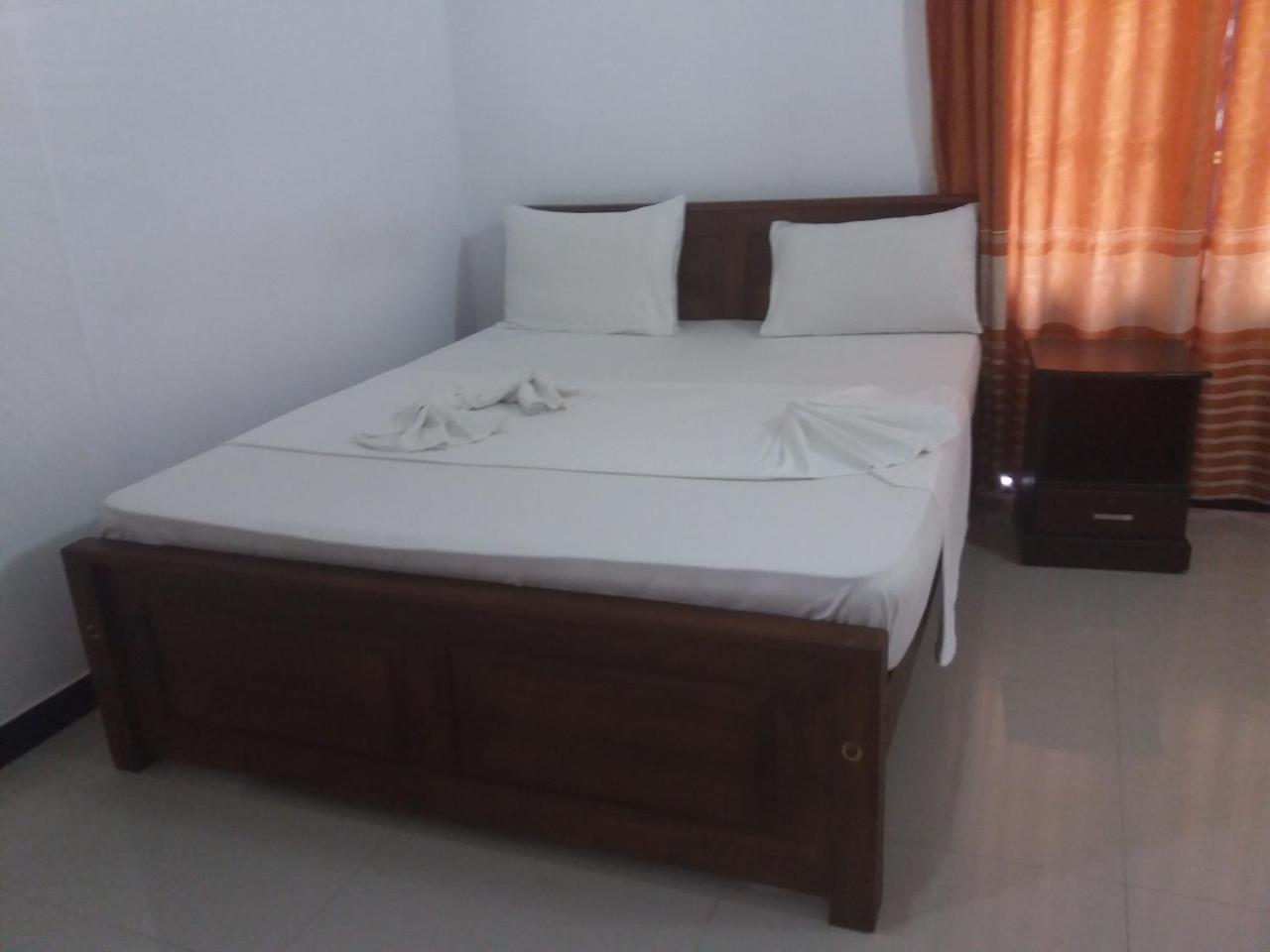 Amawin Resort Hambantota Exterior foto
